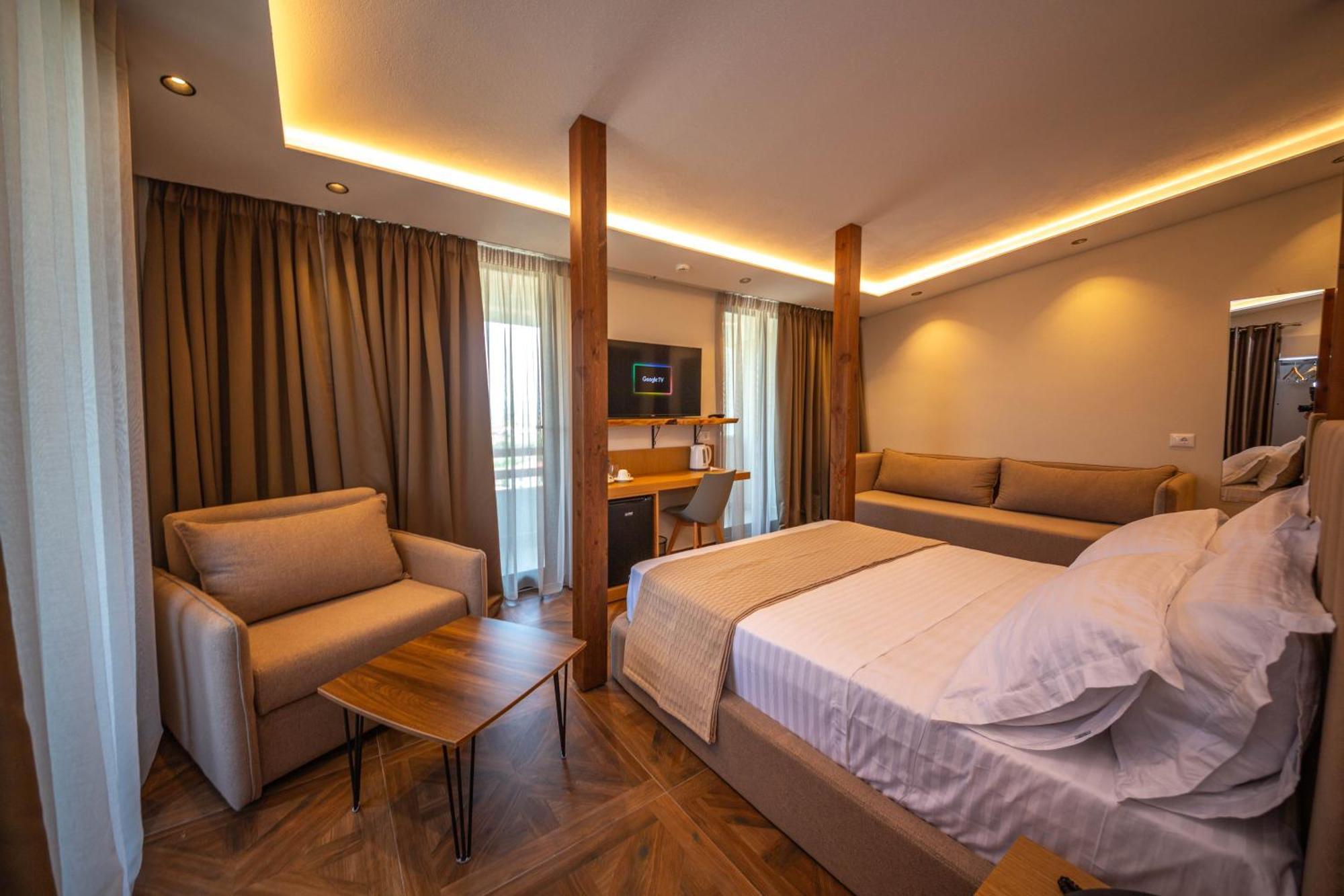 Emara Boutique Hotel Kavaje Eksteriør bilde